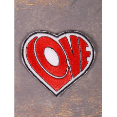 Нашивка Love вишита