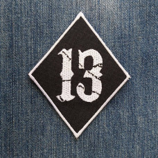 Нашивка Lucky 13 White вишита