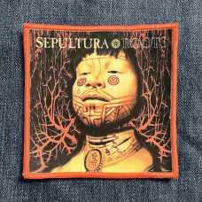 Нашивка Sepultura - Roots друкована червона кайма