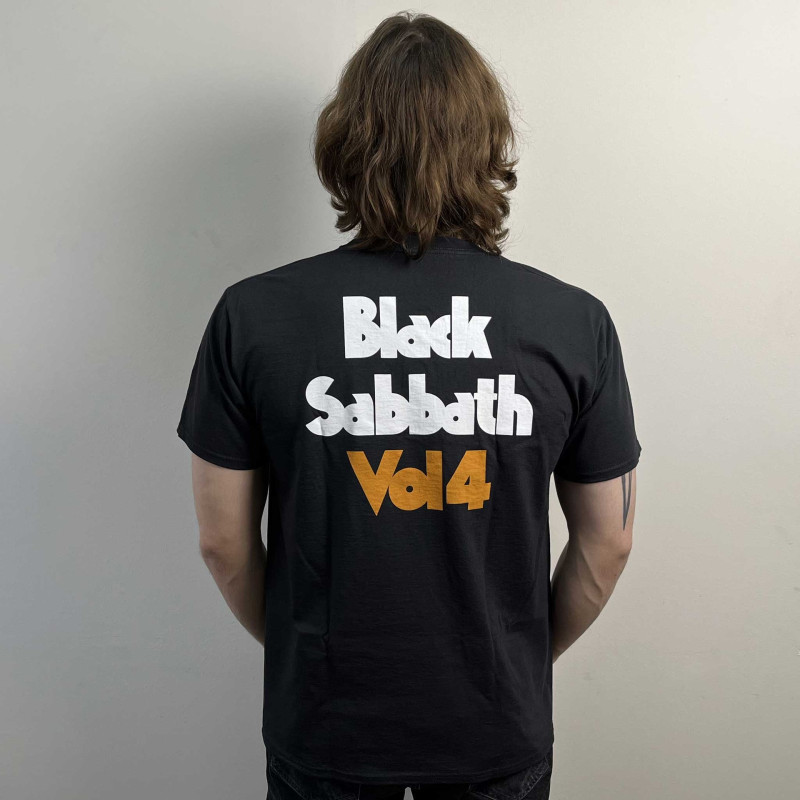 Футболка Black Sabbath - Vol 4 (FOTL) чорна