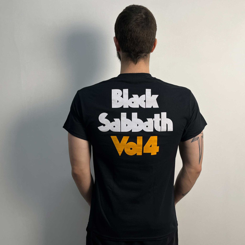 Футболка Black Sabbath - Vol 4 (Gildan) чорна
