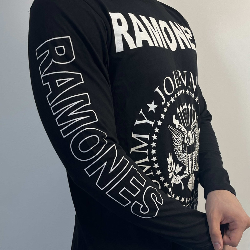 Лонгслів Ramones (B&C) чорний