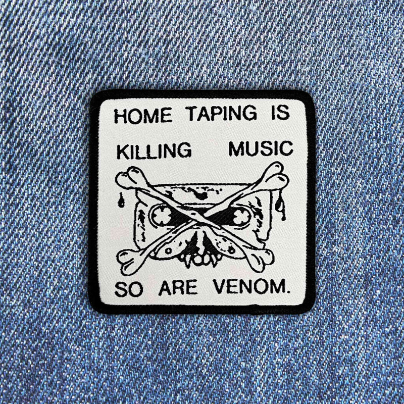 Venom - To Hell And Back (8-Tape Box) (Regular Version)