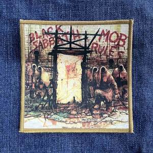 Нашивка Black Sabbath - Mob Rules друкована бронзова кайма