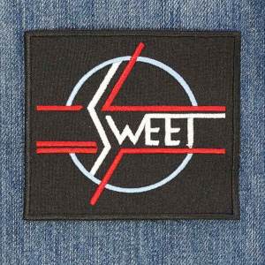 Нашивка Sweet White/Red Logo вишита